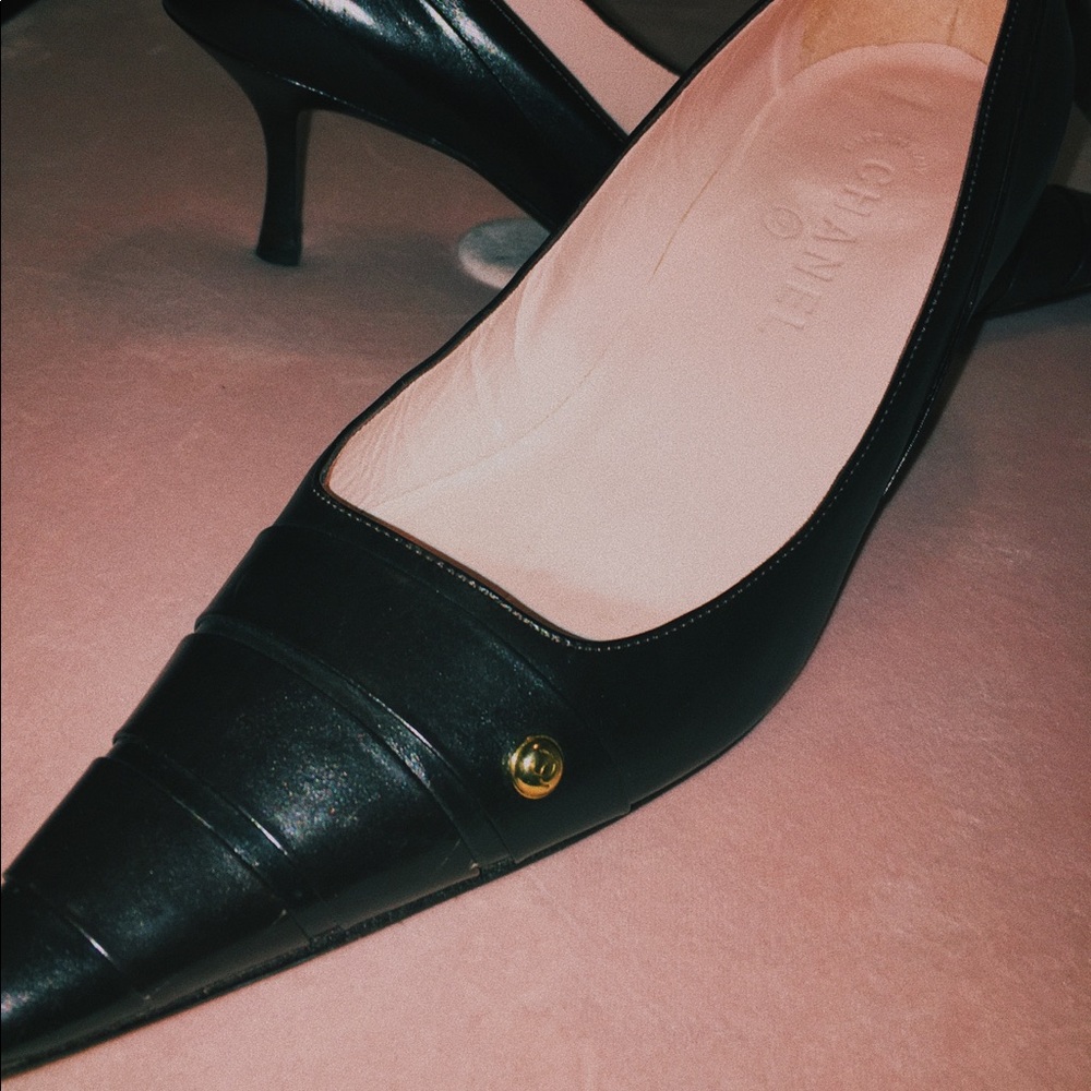 Chanel Point Toe Pumps Black Leather
